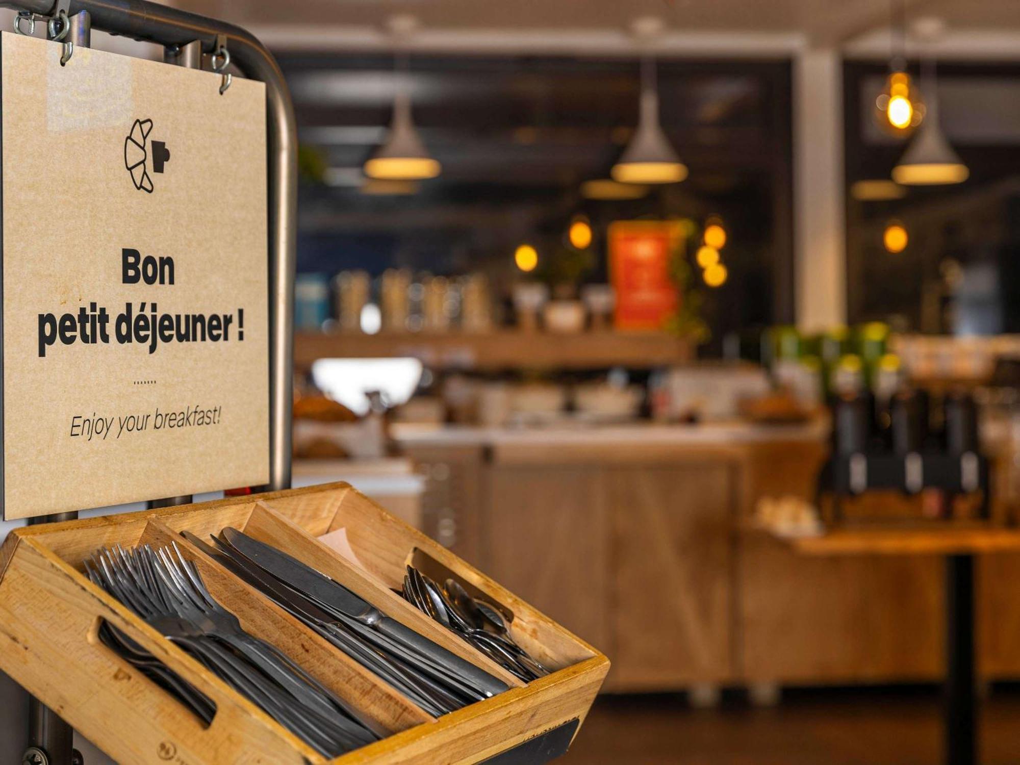 Ibis Lille Lomme Centre Otel Dış mekan fotoğraf